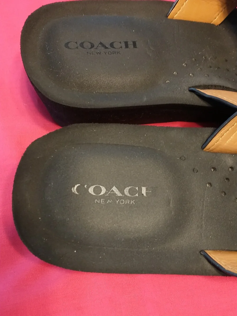 Coach Monogram Thong Sandals - Picture 10 of 10